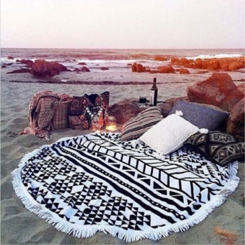 Gorgeous Round Beach Blanket